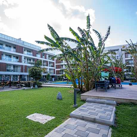 Courtyard Long Beach Holiday Resort